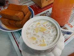 -捷信牛奶甜品世家(学府店)