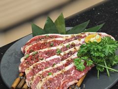 -草家酱蟹炭火烤肉店(珲春南路二店)