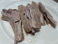精品手抓羊肉肋条-贯贯吉·清真餐厅(浙江中路店)