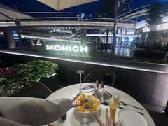 -MONICH牛排融合餐厅(和义大道购物中心店)
