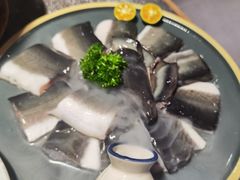 -草家酱蟹炭火烤肉店(珲春南路二店)