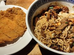 -沪西老弄堂面馆(定西路店)