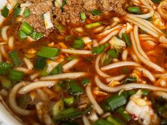 -珀玉莲花白米线店