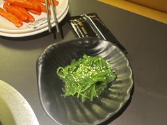 -钱小奴海鲜自助黑金店(杭州滨江龙湖店)