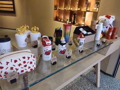 -星巴克臻选(上海陆家嘴中心店)