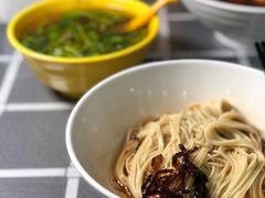 葱油拌面-潘国仙耳光馄饨(黄家阙路店)