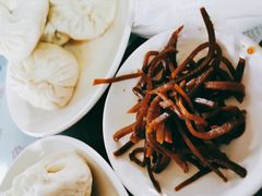 猪肉野菜-四平包子铺