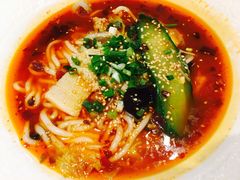 -成都你六姐·牛肉冒菜(城市集市合生汇店)