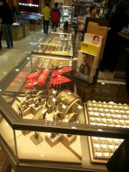 android_upload_pic-六福珠寶(苏州人民商场店)