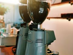 -Line 咖啡(石厦花园店)