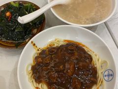 -李与白包子铺(桐梓林店)