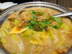 小酥肉炖白菜-山东宾馆·齐鲁苑餐厅