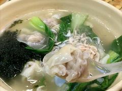 鲜肉大馄饨-圆宝台湾小吃(迎津街店)