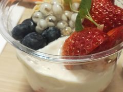 满满VC草莓蓝莓爆珠双皮奶冻杯-满记甜品(静安大悦城店)