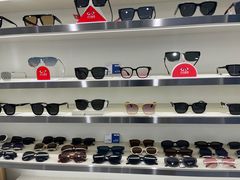 -视野联行眼镜·蔡司·尼康·授权优选门店(青浦宝龙店)