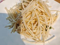 -禾田烤包子·新疆菜(人民电影院店)