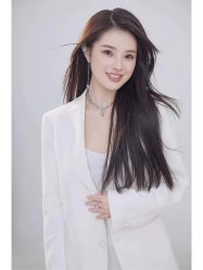 点击看大图 -定格摄影·轻奢定制写真馆