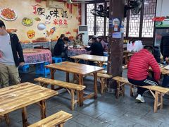 -贾老板缸肉馆(潮韵街店)