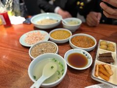 -裕兴记•蟹黄面馆(人民广场店)