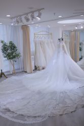 -台湾蔡美月婚纱租赁