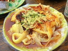 -艾力江和田馕坑烤肉店