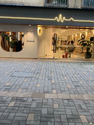 点击看大图 -苏豪路易士·嘉玛发廊