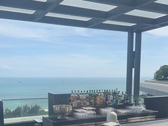 -瑰丽酒店·海吧·天际下午茶·现场DJ·天台酒吧