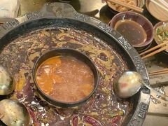 -黄潇洒老火锅(九眼桥宏济巷店)