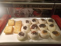 -岷山饭店-芝芝自助餐厅