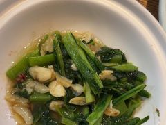 -金牌老碗时尚陕菜(王府井百货店)