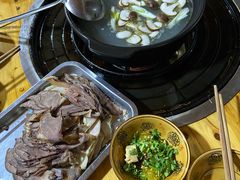 -牛羊鲜汤锅(塔公镇菜市场店)