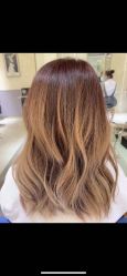 -PE SALON