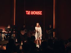 -TZ House音乐现场(来福士中心店)