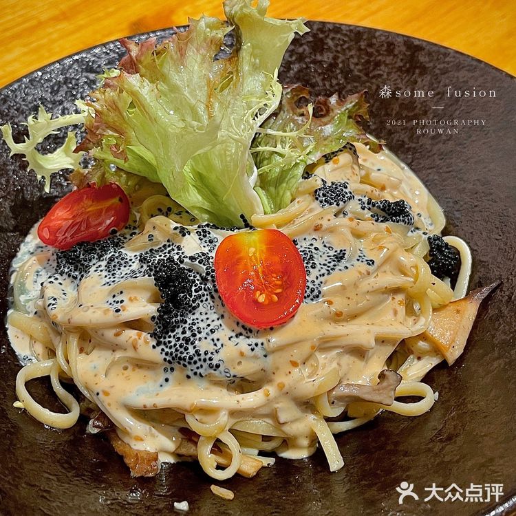 在骑楼里吃西餐是种什么样的体验🍴荔湾宝藏西餐厅