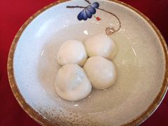 -侬佳蒸菜馆(听潮店)