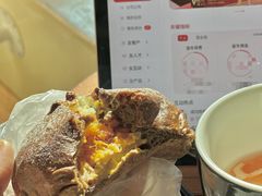 -Dough&Joe团憩(瑞虹天地月亮湾店)