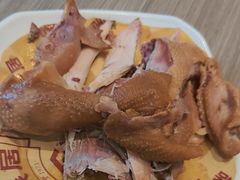 -六泰居·尔滨地标·东北菜(泰山路店)
