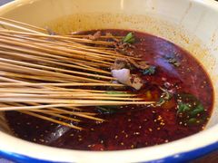 -拈签一笑黄牛肉辣卤串串