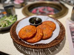 五花肉泡菜饼-Ant 蚂蚁洞烤肉·大营地(上海静安大悦城店)