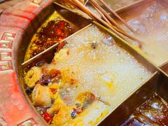-乐山串串香老火锅(鼓楼店)