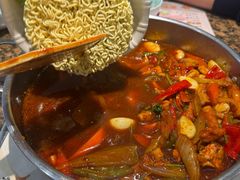 -黄记煌三汁焖锅(银盆岭万达广场店)