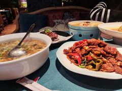 -孔雀裡融合餐厅