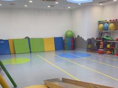 -金色雨林感统学能培训中心(武广校区)