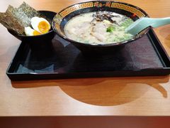 招牌豚骨-博多一蘭·乌冬·定食·烧串(徐家汇店)