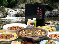 -九寨沟石锅鱼(沣峪口二十年店)