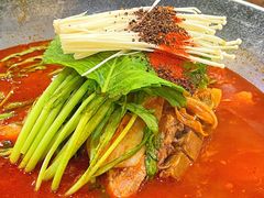 -喇喇排骨火锅·传统韩式脊骨汤(望京西园总店)