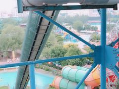 -欢乐水魔方水世界