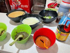 -黄记百味自助骨头王(红旗大街店)