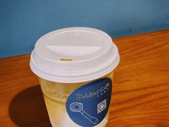 -Be Lived Cafe比例咖啡(摩天轮店)