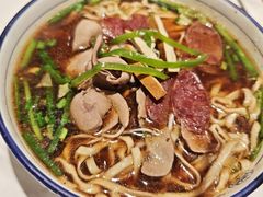 -镇南锅盖面馆(解放路店)